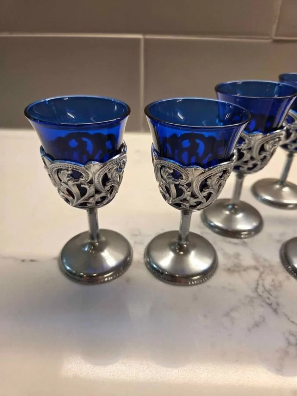 Vintage cobalt blue tiny little liquor glasses 6 total